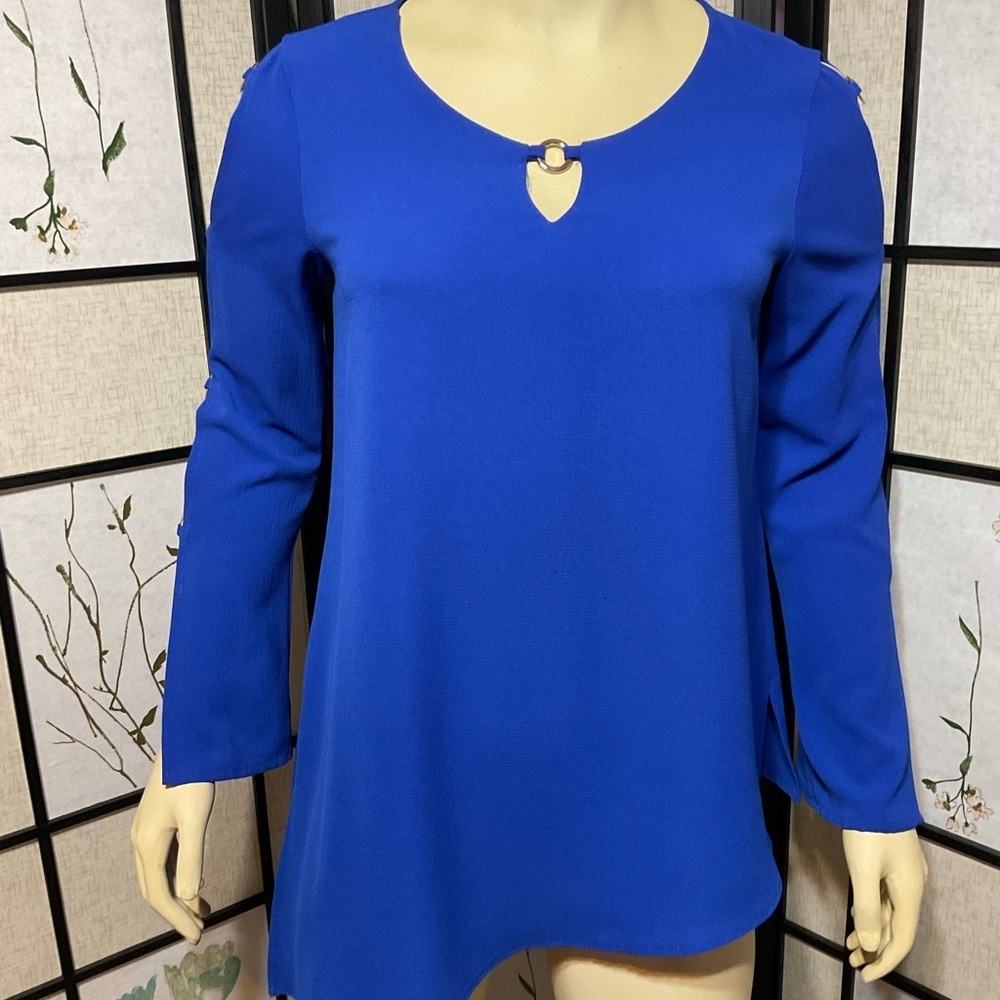 Frank Lyman Design Blue Asymmetrical Blouse